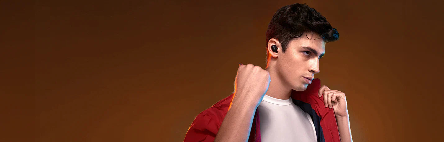 Top Earbuds in UAE – Get the Best Sound with Faster